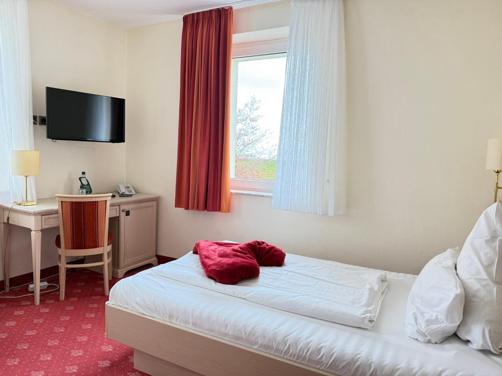 קושהאבן Seehotel Neue Liebe מראה חיצוני תמונה
