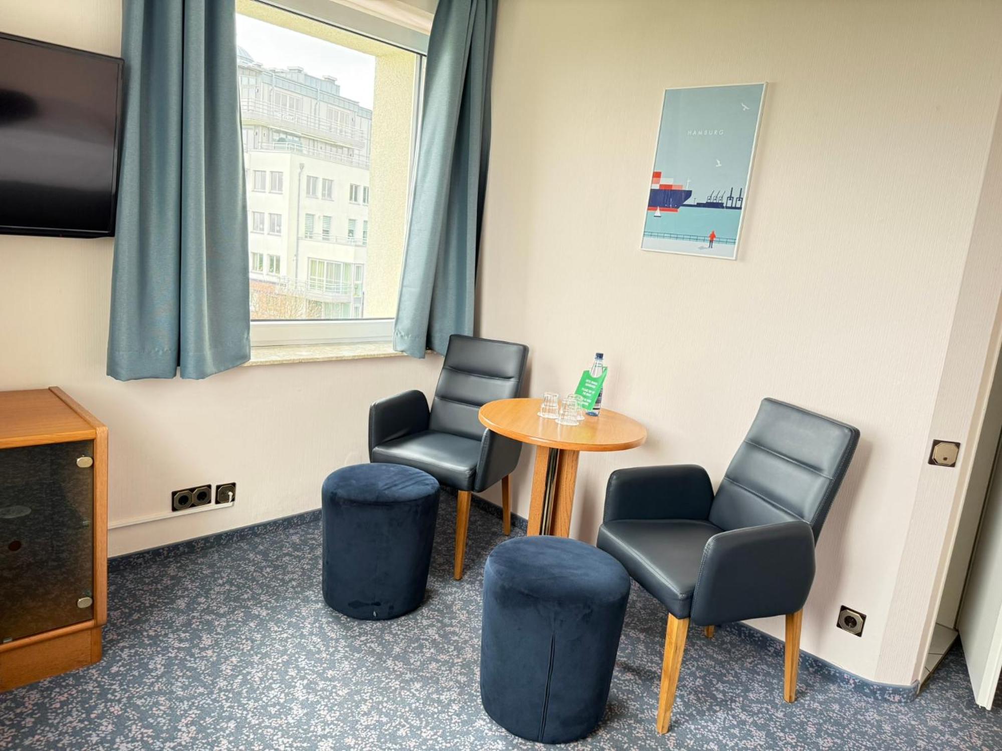 קושהאבן Seehotel Neue Liebe מראה חיצוני תמונה