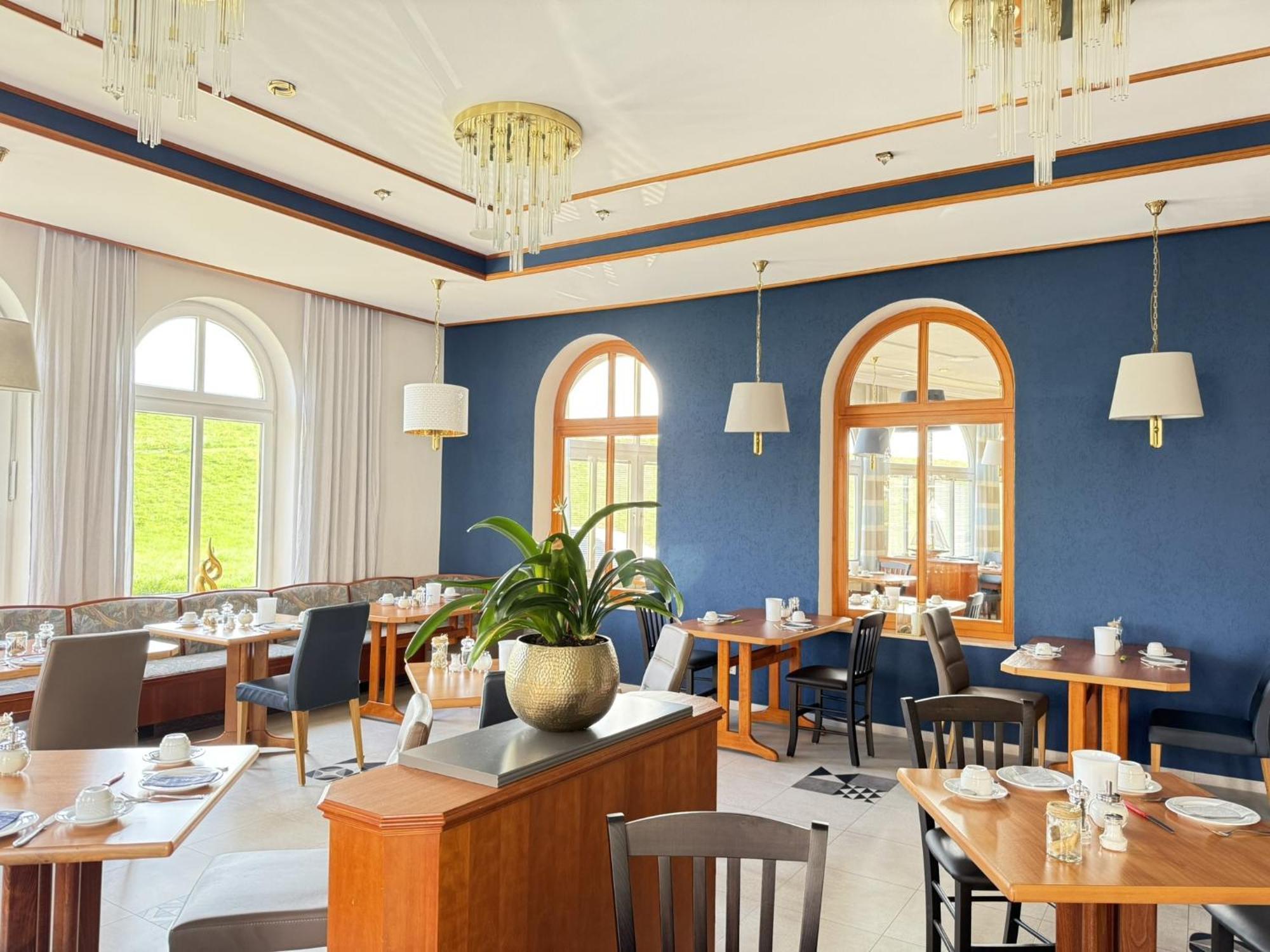 קושהאבן Seehotel Neue Liebe מראה חיצוני תמונה
