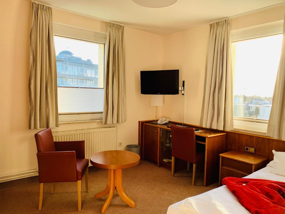 קושהאבן Seehotel Neue Liebe מראה חיצוני תמונה